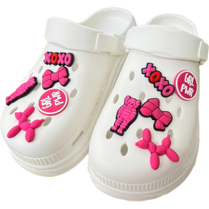 Breloques décoratives en PVC souple pour sabots Crocs, moulées par injection, série dessin animé, détachables, à trous décoratifs, très vendues - Product Image 6