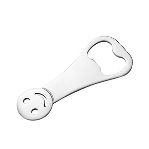 Abridor de Botellas de Acero Inoxidable con Diseño de Cara Sonriente, Fácil de Usar, Abridor de Cerveza Manual, Abridor de Metal con Forma Personalizada - Product Image 6