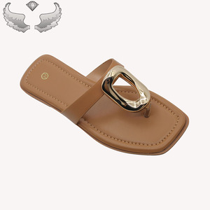 Sandales et pantoufles pour femmes de haute qualité, confortables et légères, respirantes, avec logo personnalisé, emballage durable, sandales et pantoufles durables - Product Image 2