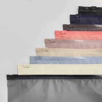 Sacs en plastique transparents givrés personnalisés en gros avec logo imprimé pour vêtements à fermeture éclair, pour le rangement des chemises et des vêtements