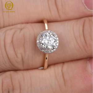 Bague pour femme Halo à taille brillant ronde en or 18 carats avec diamant de laboratoire haute clarté couleur D et certificat IGI – Style populaire - Product Image 4