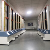 Dispositivo de Prueba de Cizallamiento de Riel con Ranura en V ASTM D7078 para Materiales Compuestos en Pruebas de Resistencia al Cizallamiento Plano