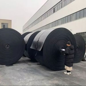 Satılık düz konveyör bant tahıl konveyör bant kum çakıl konveyör bant kauçuk bant konveyör bant çamur konveyör bant - Product Image 1