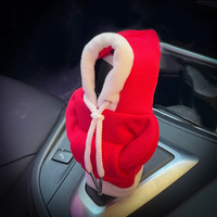 Weihnachtliche Spaß-Hoodies: Schalthebelabdeckung und Kapuzen-Schaltknaufüberzug für den Innenraum mit Auto-Deko-Sweatshirt und Weihnachtsmütze