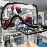 Robot collaboratif 6 axes JAKA Zu 12 prix bas pour robot de soudage comme cobot