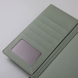 Coffret Cadeau Luxe : Carnet en Cuir PU Blanc Personnalisé, Thermos, Stylo et Bouteille d'Eau – Idéal pour les Affaires - Product Image 2