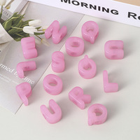 Perles acryliques faites à la main à grand trou, 26 lettres anglaises, pour DIY transfrontalier, vente en gros, pour chaînes de téléphone portable, pendentifs de sac et perles en vrac