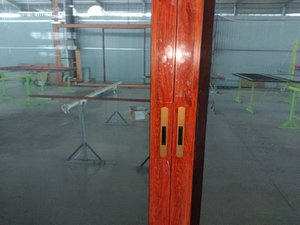 CHANGYI <span class=keywords><strong>Porte</strong></span> <span class=keywords><strong>coulissante</strong></span> <span class=keywords><strong>en</strong></span> aluminium à profil mince à 2 panneaux <span class=keywords><strong>en</strong></span> <span class=keywords><strong>verre</strong></span> à faible émissivité Design personnalisé <span class=keywords><strong>pour</strong></span> le salon - Product Image 4