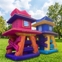 Modèle de tour gonflable décorative Alice des Merveilles, maison sur échasses pour carnaval, festival, publicité en centre commercial, autres événements