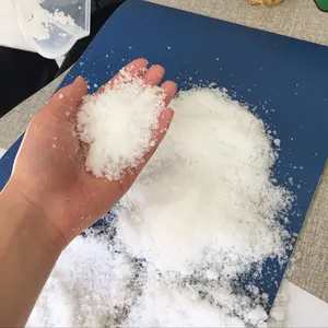 Sihir simulasi putih Natal instan buatan Super menyerap polimer salju putih bubuk untuk slime anak-anak