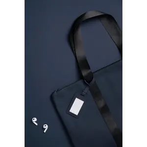 Porta-etichette VINGA Baltimore in rPET, gadget sostenibili - Product Image 4