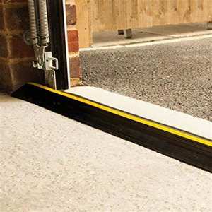 Bande d'étanchéité universelle pour seuil <span class=keywords><strong>de</strong></span> <span class=keywords><strong>porte</strong></span> <span class=keywords><strong>de</strong></span> <span class=keywords><strong>garage</strong></span>, en caoutchouc résistant aux intempéries, remplacement <span class=keywords><strong>de</strong></span> bande d'étanchéité pour <span class=keywords><strong>porte</strong></span>, bricolage - Product Image 2