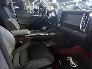 SUV Jetour Traveler d'<span class=keywords><strong>occasion</strong></span> bien entretenue 1.5T <span class=keywords><strong>Discovery</strong></span> Pro Moteur Turbo Automatique Intérieur Cuir R19 <span class=keywords><strong>Prix</strong></span> Imbattable - Product Image 6
