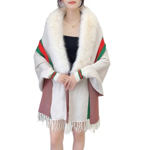 Nuova moda donna <span class=keywords><strong>Cardigan</strong></span> invernale <span class=keywords><strong>con</strong></span> <span class=keywords><strong>collo</strong></span> in pelliccia di Cashmere autunno e inverno <span class=keywords><strong>con</strong></span> capo esterno <span class=keywords><strong>scialle</strong></span> tradizionali sciarpe e scialli - Product Image 5