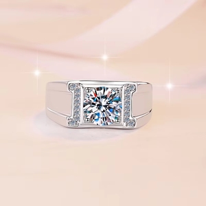Anel de Noivado e Casamento Masculino em Prata Esterlina S925 com Certificado GRA, Corte Redondo 2ct VVs1 Moissanite, Atacado de Fábrica - Product Image 2