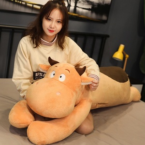 ตุ๊กตาหมีนอนนุ่มพิเศษ ขนาดใหญ่ น่ารัก เหมาะสำหรับทุกเพศทุกวัย ตุ๊กตาวัวนุ่มสบาย เหมาะสำหรับงานแต่งงานหรือใช้เพื่อการนอนหลับ - Product Image 5