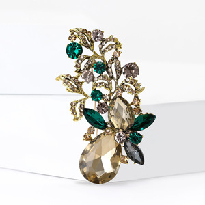 Broche de Lujo Elegante con Pedrería y Cristal, Accesorio Minimalista para Chaquetas, Abrigos, Cárdigans, Versátil y Chic para Bodas - Product Image 4