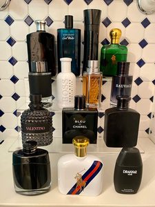 Support <span class=keywords><strong>de</strong></span> Présentation en Acrylique Transparent Étagère Rehausseur pour Parfum Figurines <span class=keywords><strong>Maquillage</strong></span> Support à Gâteaux - Product Image 6