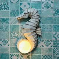 Applique Murale LED Artistique en Résine en Forme de Champignon, Peinte à la Main, Lampe d'Ambiance Sculpturale avec Détecteur de Mouvement, Décoration Murale pour la Maison