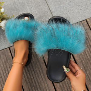 Custom Outdoor Slider Sandals for Women Chinese Manufacture Faux Fox Fur <b>Slides</b> for Spring and Autumn Indoor Use - Product Image 3