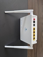 Routeur FTTH d'occasion F663NV3A F663NV9 ONU 1GE+3FE+1TEL+Wi-Fi 2.4G GPON Connecteur SC Certifié CE RoHS FCC Garantie 1 an