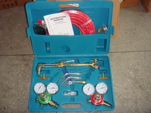 Bộ Dụng Cụ Hàn Và Mỏ Hàn Khí Oxy & Axetylen, Bộ Dụng Cụ Cắt Và Hàn Cầm Tay - Product Image 4