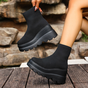 <span class=keywords><strong>Bottes</strong></span> pour femmes, <span class=keywords><strong>bottes</strong></span> à talon compensé amincissantes, <span class=keywords><strong>bottes</strong></span> courtes d'hiver, nouvelle taille grande, semelle épaisse, plateforme, <span class=keywords><strong>bottes</strong></span> à enfiler, <span class=keywords><strong>bottes</strong></span> en tricot, vente en gros - Product Image 4