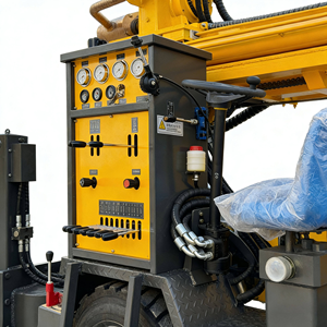 מקדחת קאייאן 300 בעלת מנוע דיזל עוצמתי לקידוח בוץ/קונוסים, לשימוש בארות מים, מהירה, מקצועית וקלה לתפעול. - Product Image 2