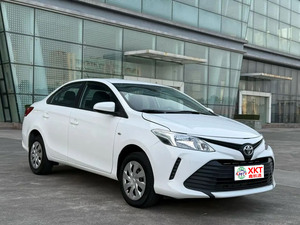 รับคำสั่งซื้อแบบกำหนดเอง รถยนต์<span class=keywords><strong>มือ</strong></span><span class=keywords><strong>สอง</strong></span><span class=keywords><strong>ราคา</strong></span><span class=keywords><strong>ถูก</strong></span> ขายดี ปี 2017 โตโยต้า วีออส 1.5 ลิตร CVT สี่ประตู ห้าที่นั่ง รถเก๋ง<span class=keywords><strong>มือ</strong></span><span class=keywords><strong>สอง</strong></span> ขาย - Product Image 3