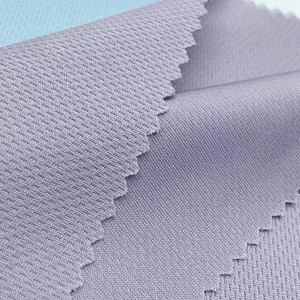 Сырье из 100 полиэстера вязание однотонные дышащие сетчатые спортивные ткани для футболок