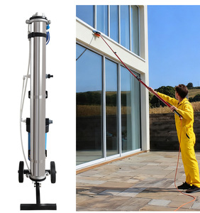 Perche télescopique en aluminium pour le nettoyage des panneaux solaires, extensible jusqu'à 16 pieds (4,8 mètres), brosse de toit avec tuyau interne - Product Image 3