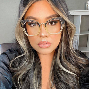 UNOC <span class=keywords><strong>2022</strong></span> nuevo estilo gafas de sol con montura grande personalizadas Anti-azul gafas oro transparente rojo gris gran oferta espejo plano para niñas - Product Image 1