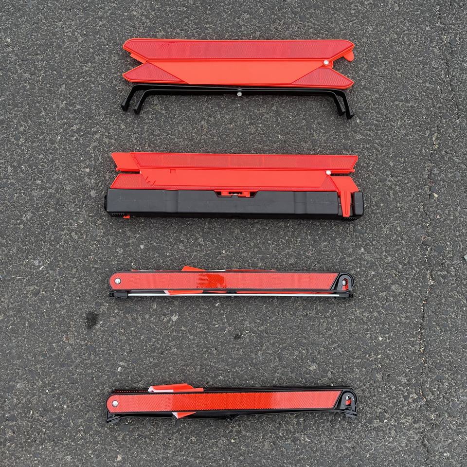Warning Triangle Stand LUBA Reflective Car Emergency Warning Triangle Foldable Road Safety ...