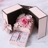 Boîte cadeau de roses en savon, roses éternelles, boîte cadeau de bijoux, cadeaux pour la fête des mères, cadeaux pour la Saint-Valentin, rose en savon, fleur décorative