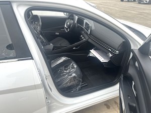 Hyundai Elantra 2026, Autos Nuevos y Usados <span class=keywords><strong>de</strong></span> Kilometraje <span class=keywords><strong>Cero</strong></span>, Precio Bajo, Sin Intermediarios, Sedán Compacto en Oferta - Product Image 6