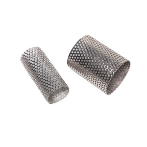 Offres Spéciales <span class=keywords><strong>25mm</strong></span> 20mm 30mm 50mm <span class=keywords><strong>Tube</strong></span> métallique <span class=keywords><strong>perforé</strong></span> en acier inoxydable 304 pour filtre - Product Image 5