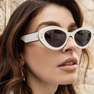 Women's Customized Oval <b>Sunglasses</b> Fashionable Street Photos Cat Eyes Rice Nails <b>Sunglasses</b> - Product Image 4