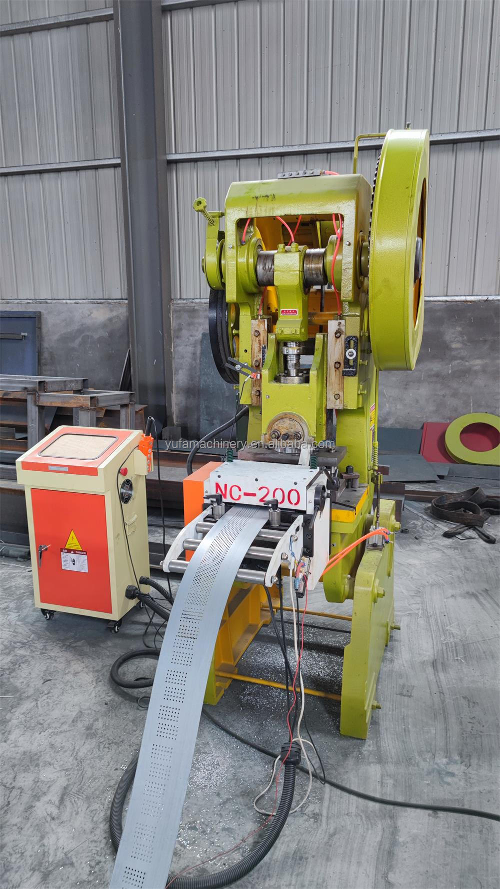 roller shutter door roll forming machine