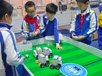Festival de Ciencia y Tecnología, Evento DIY de Pre-Codificación de Robots de Fútbol, Robots Educativos a Control Remoto para Escuelas