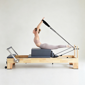 Máquina de <span class=keywords><strong>Pilates</strong></span> Reformer de Madera de Roble Comercial Duradera para Estudio, Cama de <span class=keywords><strong>Pilates</strong></span> de Madera, Venta Directa de Fábrica - Product Image 3