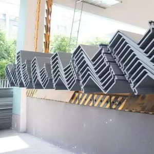 แผ่นพลาสติกพีวีซีทนทานเหมาะสำหรับการใช้งานทางทะเลการป้องกันริมฝั่งแม่น้ำและการป้องกันน้ำท่วม - Product Image 1