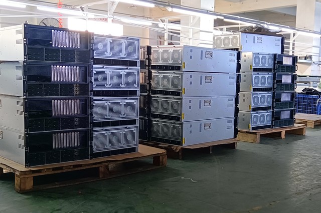 GPU 5U case Rackmount 8 Graphic 12*2.5inch or 3.5inch HDD ChatGPT AI Training Platform Chassis Gpu Server