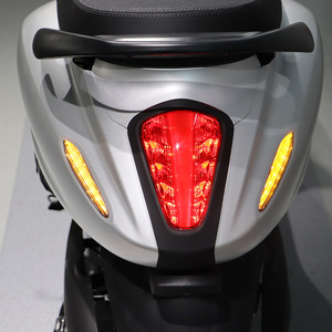 Vente en gros : Nouvelles Tendances Scooters Longue Portée avec Affichage LED, Double Sièges, Prix CKD, Moto Électrique Tout-Terrain - Product Image 4