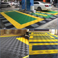 Lettrage inversé PVC40 * 40*1.8cm Grille d'épissure de salle de lavage de voiture Partition sans fente 4S Tapis de magasin Installation par clic Revêtement de sol en vinyle