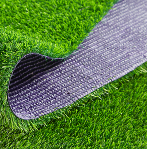 Tapis d'herbe en plastique artificiel de 30mm Rouleau de pelouse en PE pour espace de vie extérieur Décoration du sol du jardin pour l'arrière-cour - Product Image 6