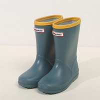 Bottes de pluie Design mignon dernière impression PVC enfants fille grande vente Gumboots vente en gros Bottes de pluie chaussures antidérapantes pour enfants