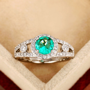 Elegante Anello Vintage da Donna, Gioiello da Dito Scintillante di Lusso alla Moda - Product Image 3
