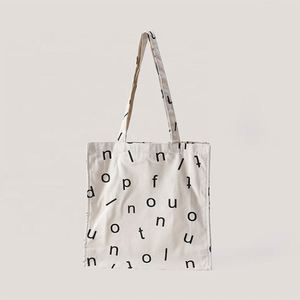 Sac fourre-tout en toile 100 % coton biologique imprimé, avec poches intérieures, couture française, vente en gros - Product Image 1