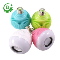Ampoule musicale led 10w, éclairage décoratif d'intérieur, télécommande, boule magique, RGB