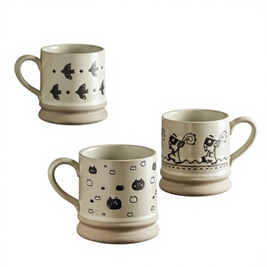 Mug à café en porcelaine blanche de style japonais vintage, fait main, en poterie brute, résistant aux hautes températures, compatible micro-ondes - Product Image 1